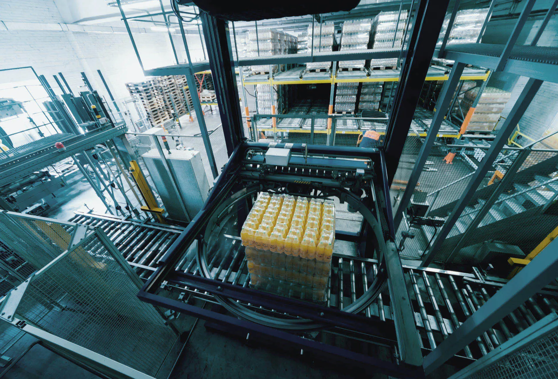 Виробництво ВФ «Панда» ТМ «Караван» Виробництво ВФ «Панда» ТМ «Караван»